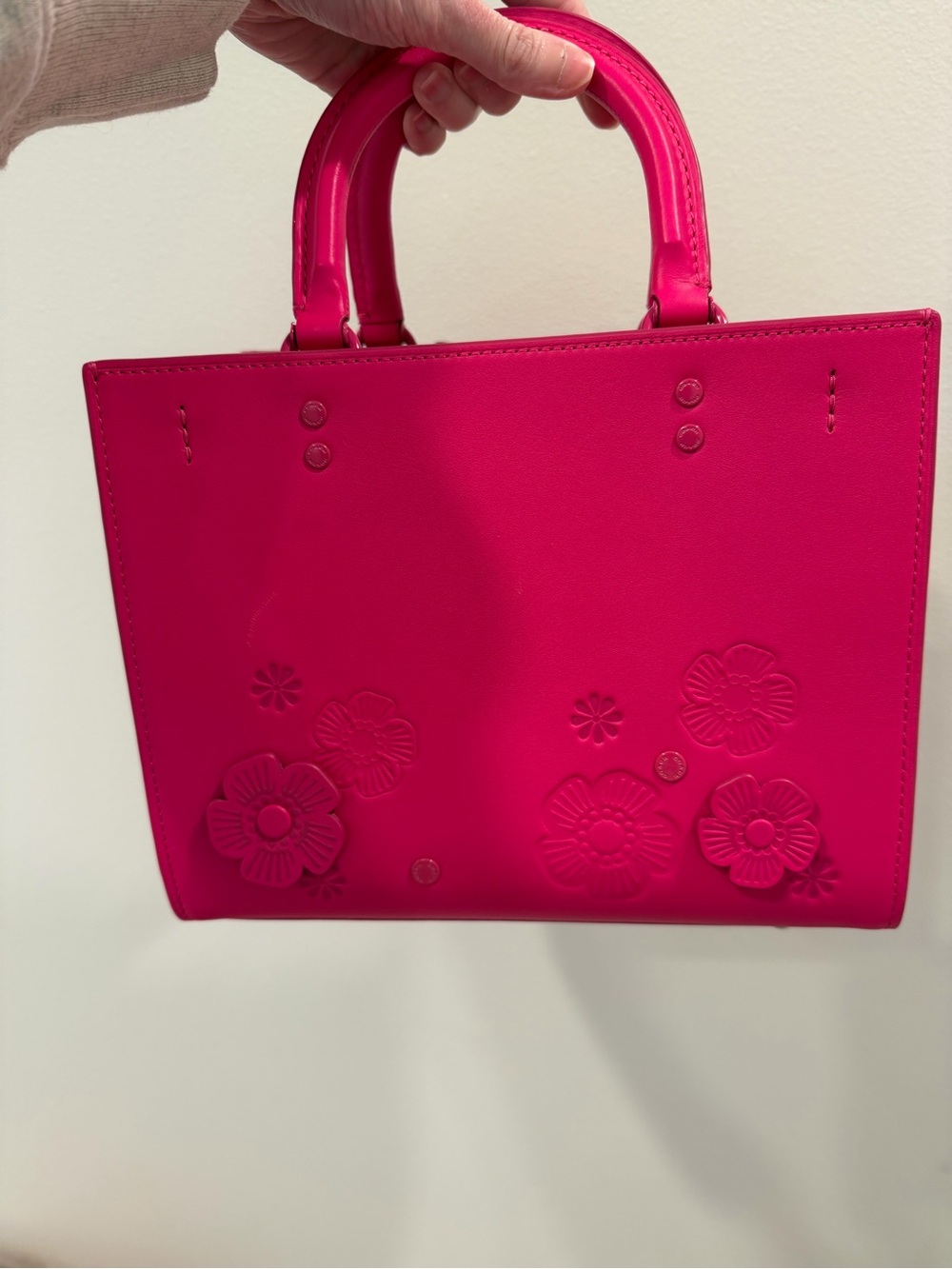 Coach Pink Floral Appliqué rogue 25 mint condition - Picture 2 of 10